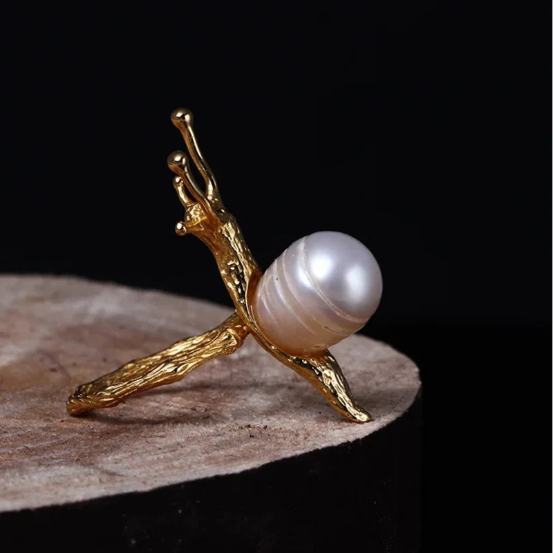 Bague Escargot Perle Blanche