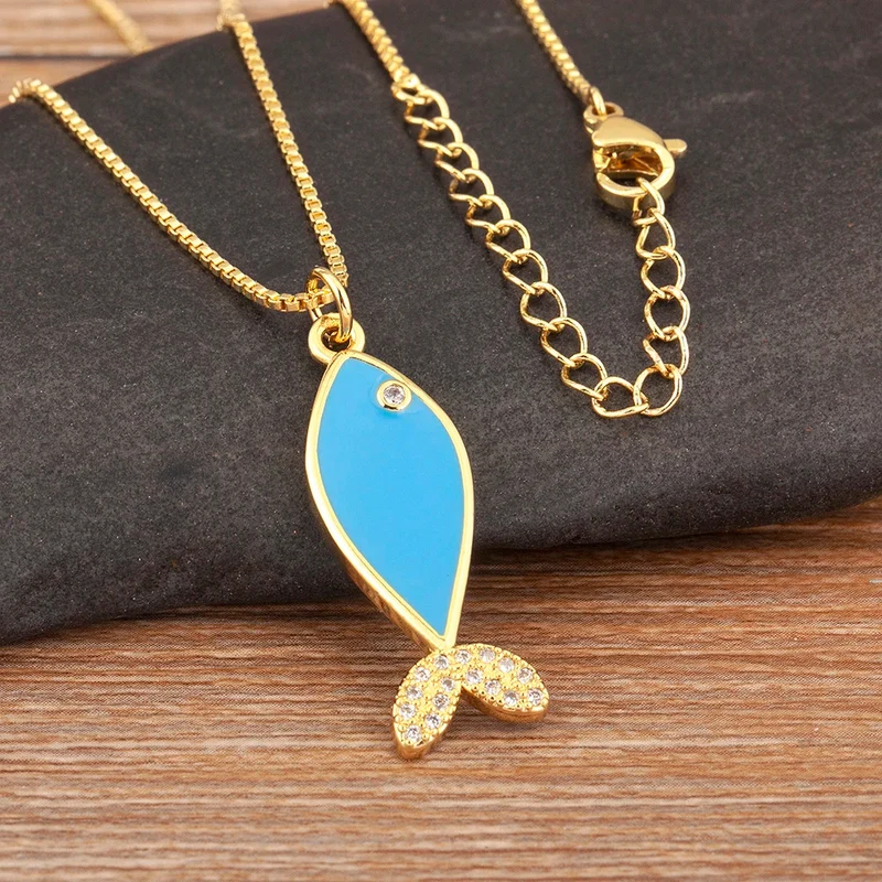 Collier Pendentif Poisson Bleu