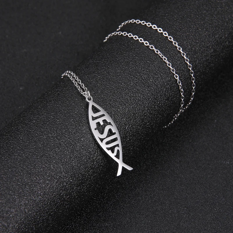 Collier Pendentif Poisson Jésus