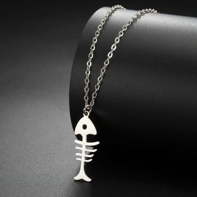 Collier Squelette Poisson