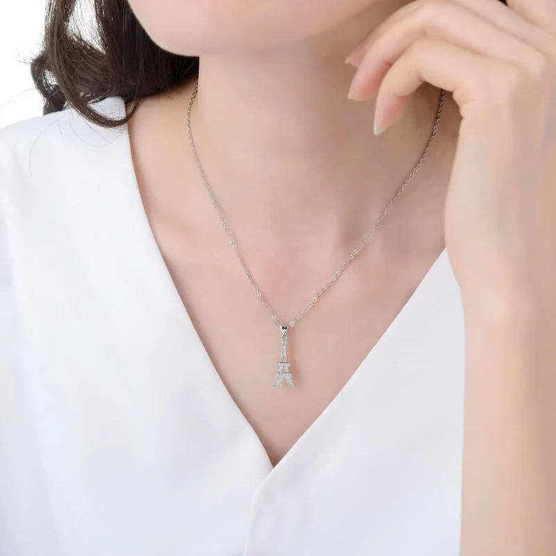Collier Tour Eiffel Strass