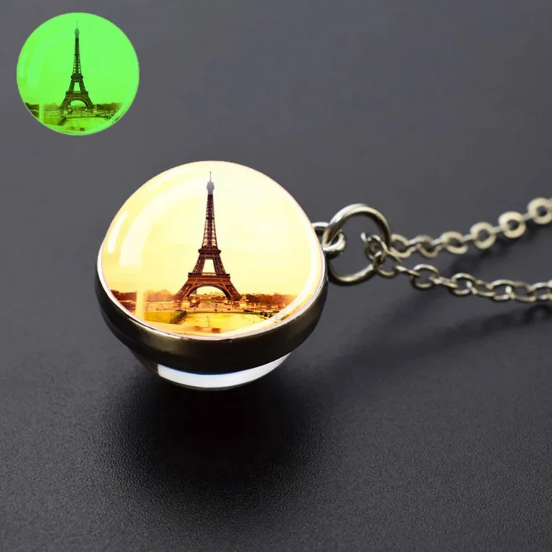 Collier Tour Eiffel Lumineux