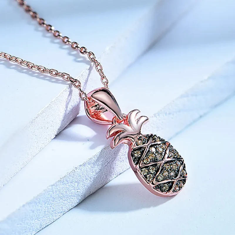 Collier Ananas Rose