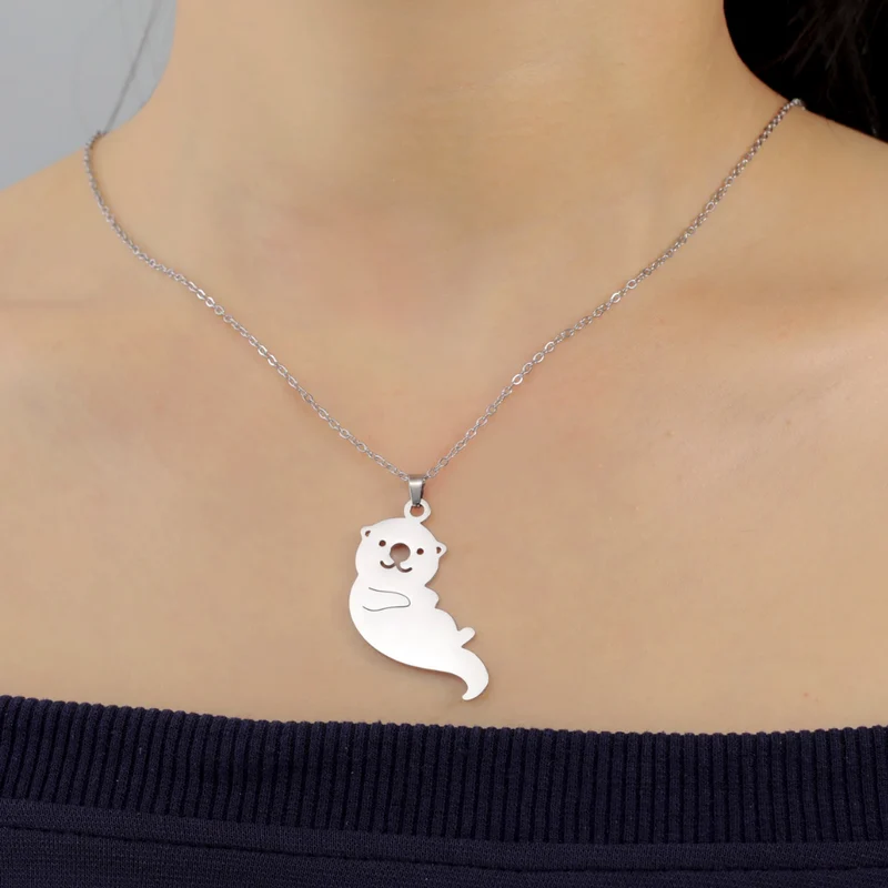 Collier Loutre