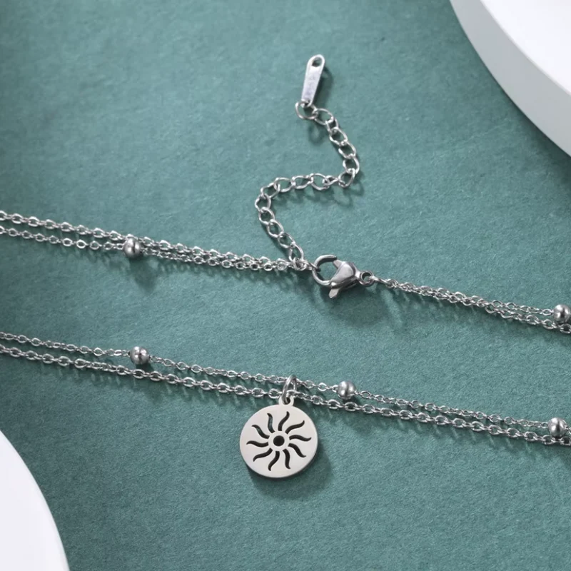 Collier avec Soleil Femme