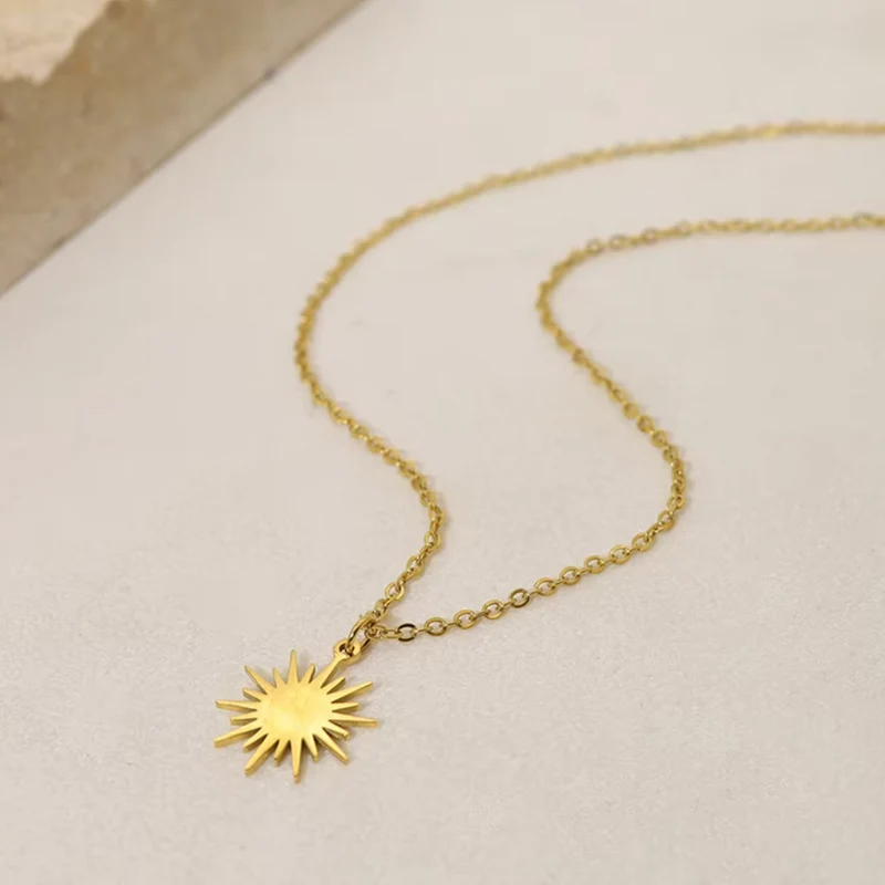Collier Pendentif Soleil