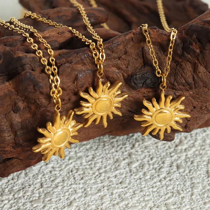 Collier Soleil Doré