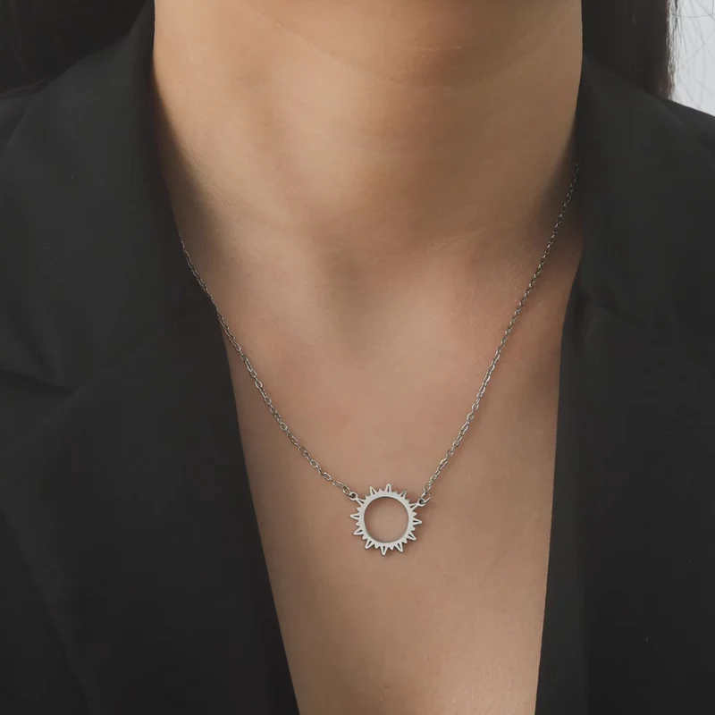 Collier avec Soleil