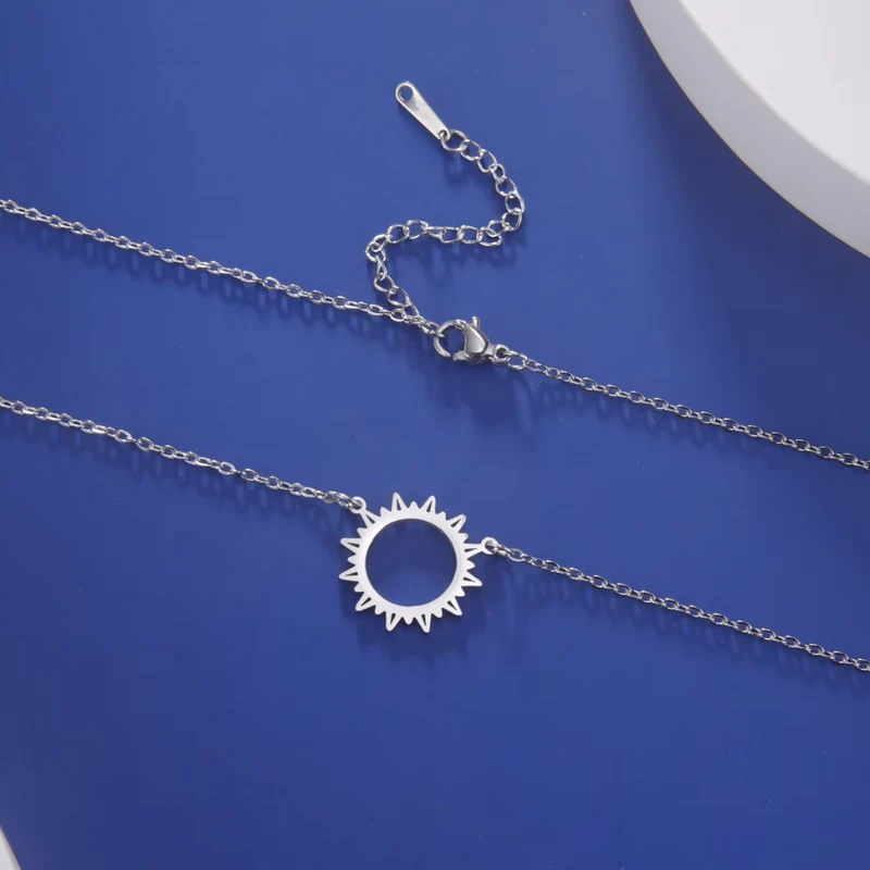 Collier avec Soleil