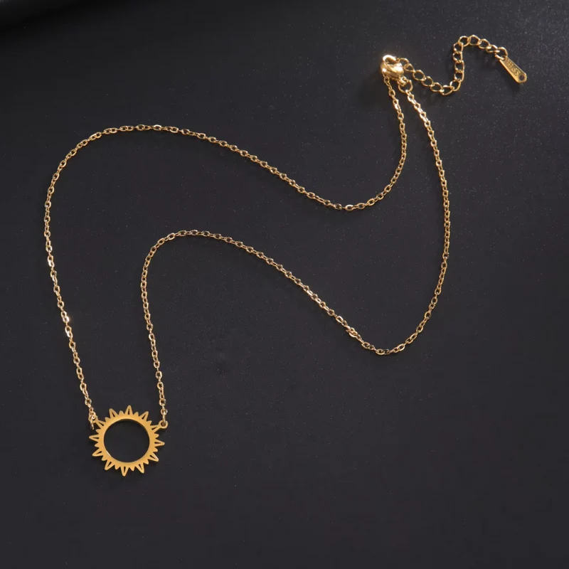 Collier avec Soleil