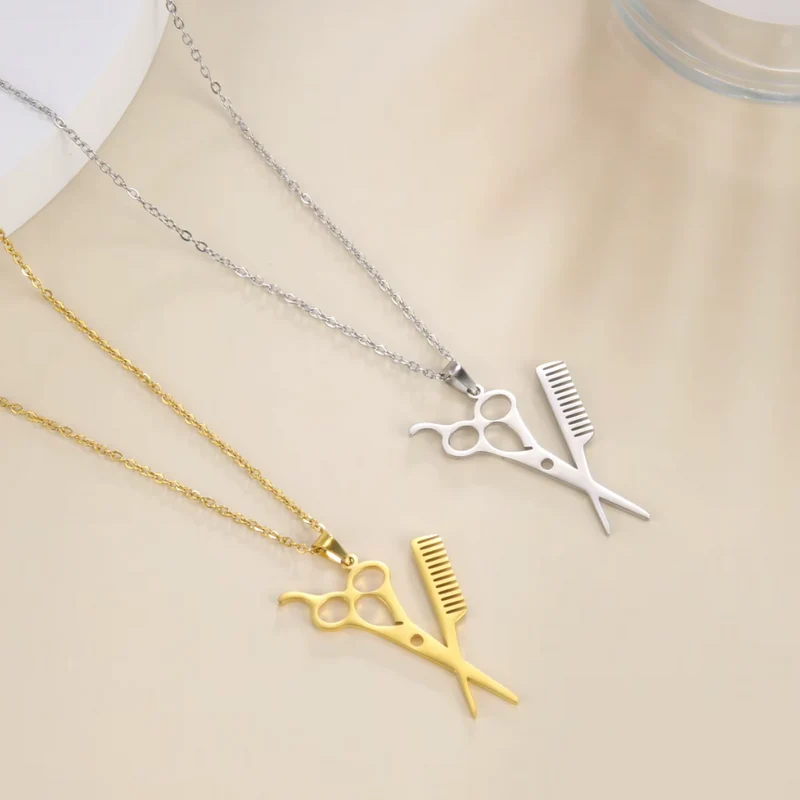 Collier Pendentif Coiffeuse