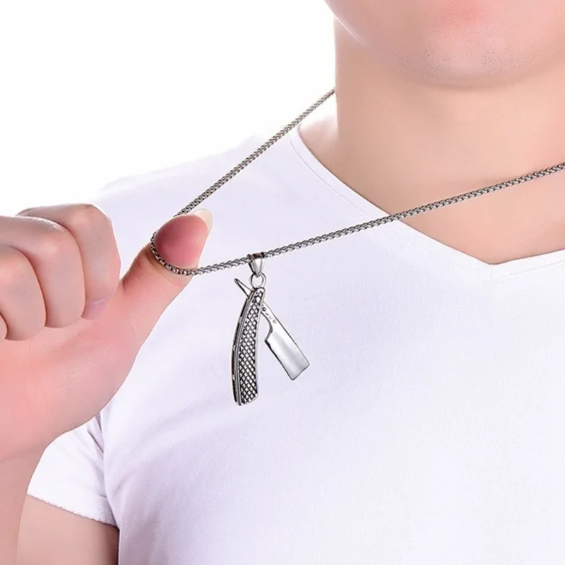 Collier Pendentif Rasoir Barber