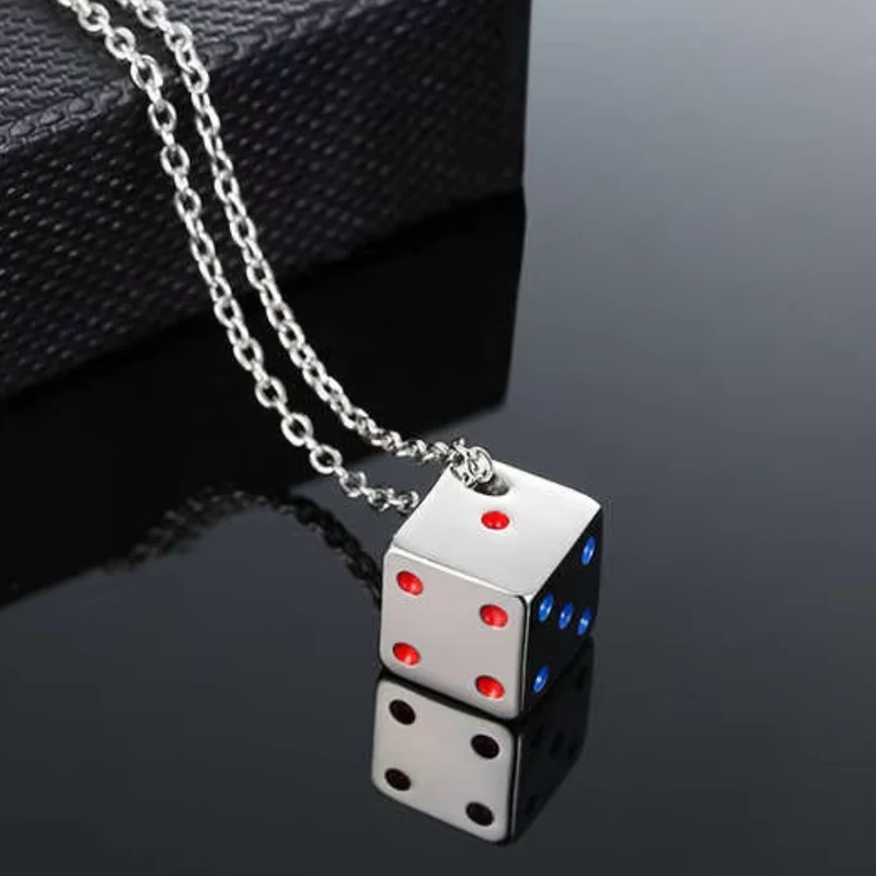 Collier Pendentif Dé