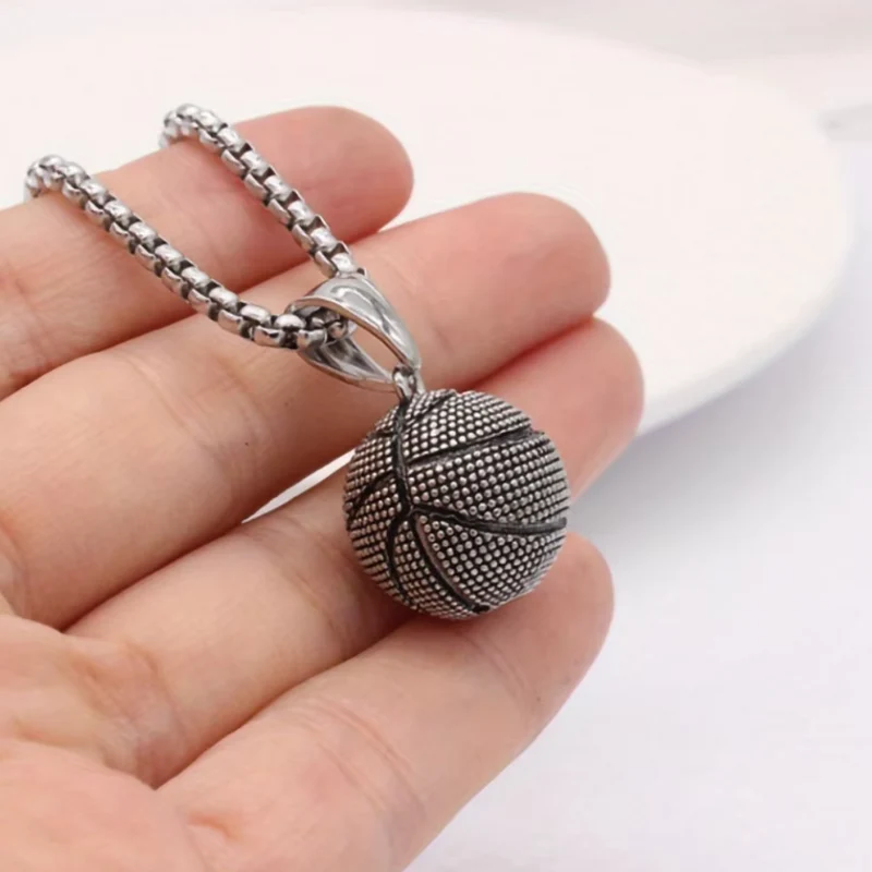 Collier Pendentif Ballon de Basket