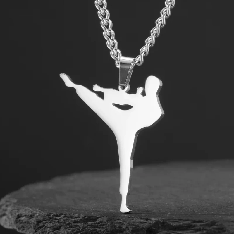 Collier Karaté