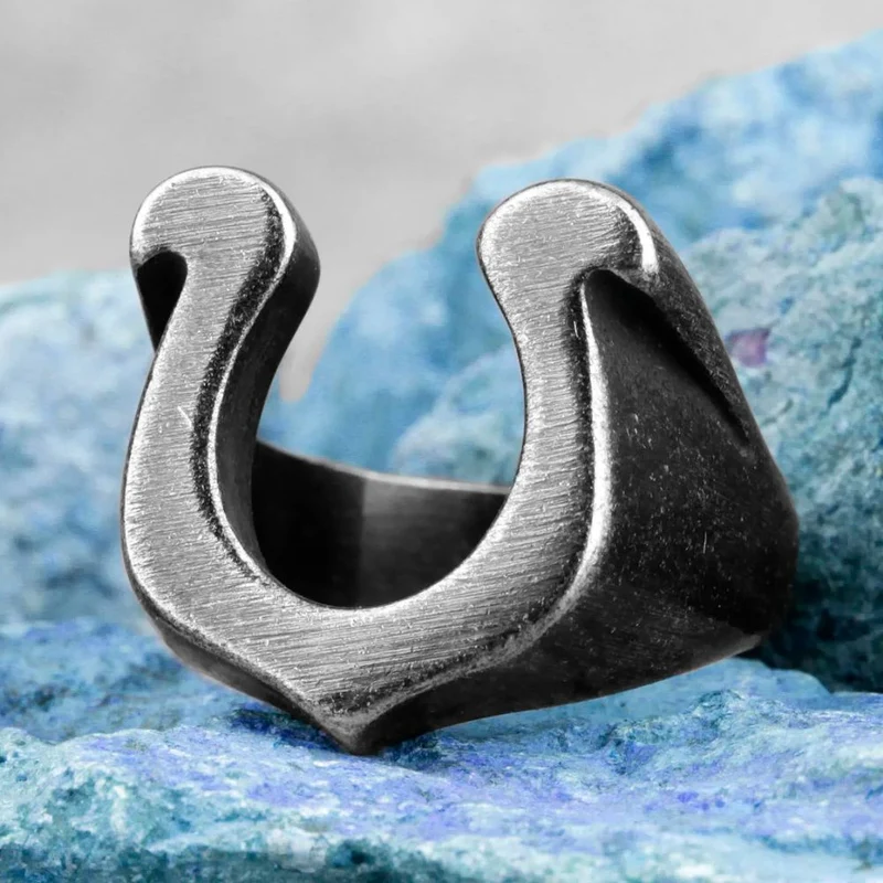 Bague Fer à Cheval Noire