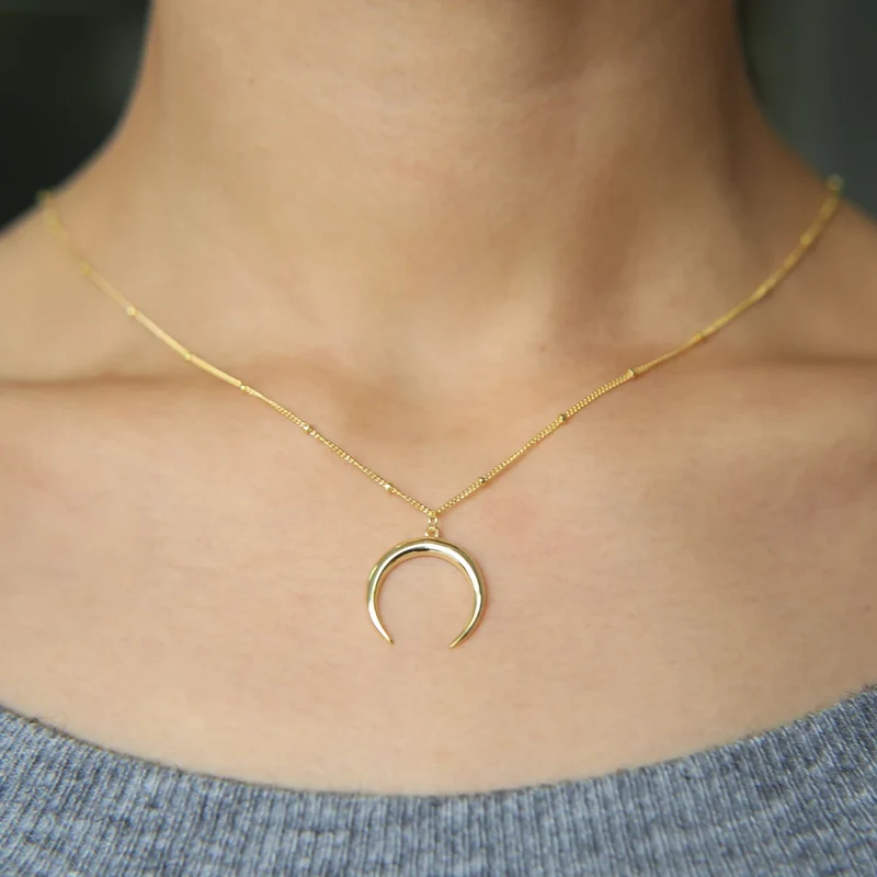 Collier Lune à l'Envers