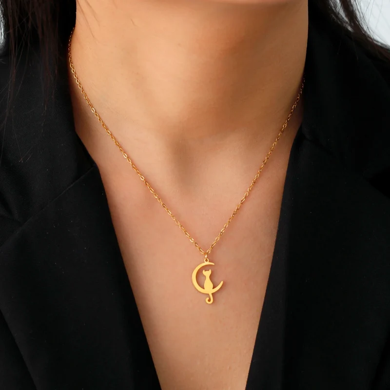 Collier Pendentif Chat et Lune