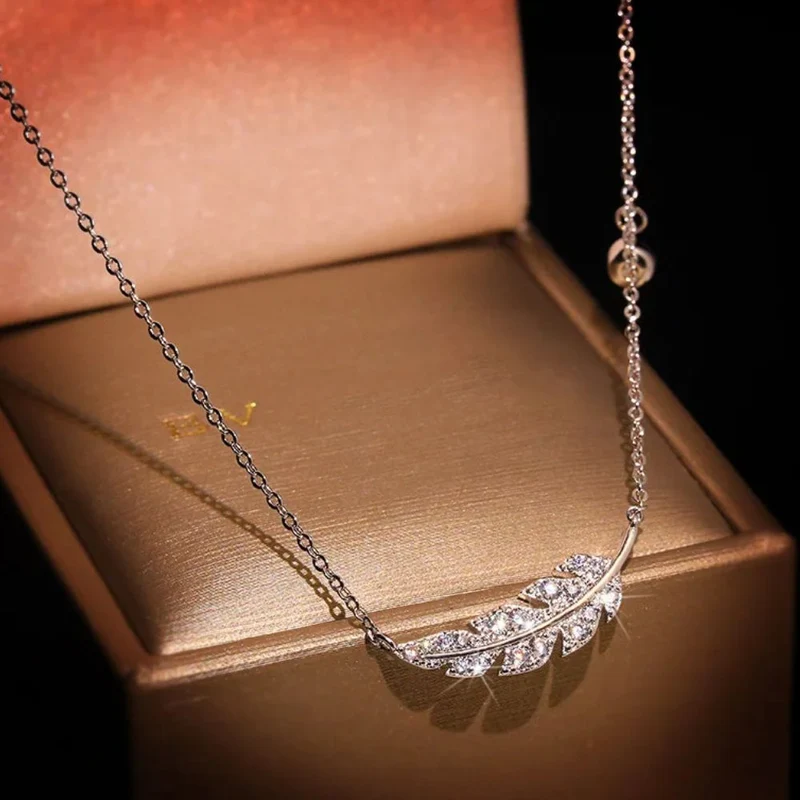 Collier Plume Strass