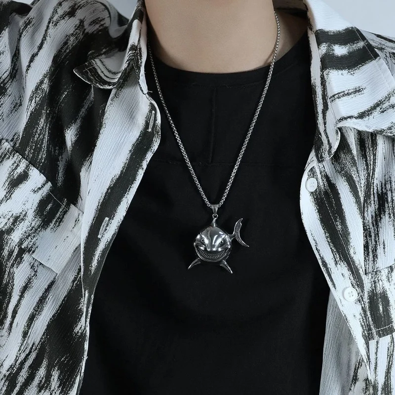 Collier Requin Souriant