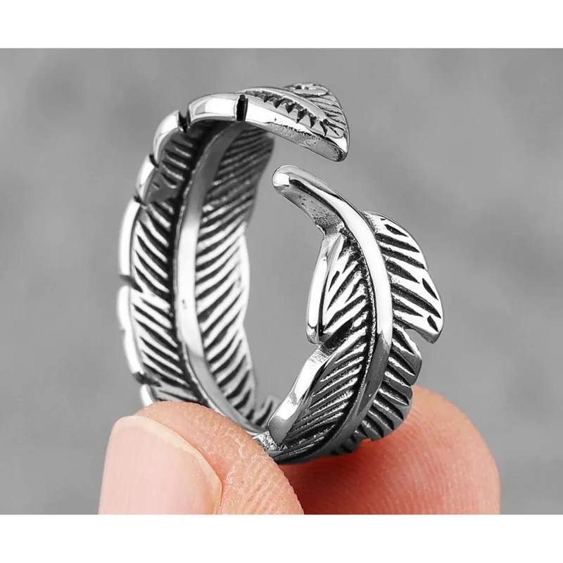 Bague Plume Biker