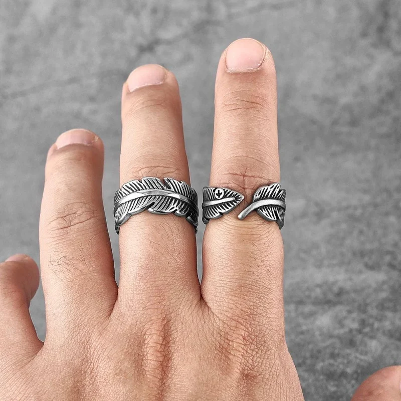 Bague Plume Biker