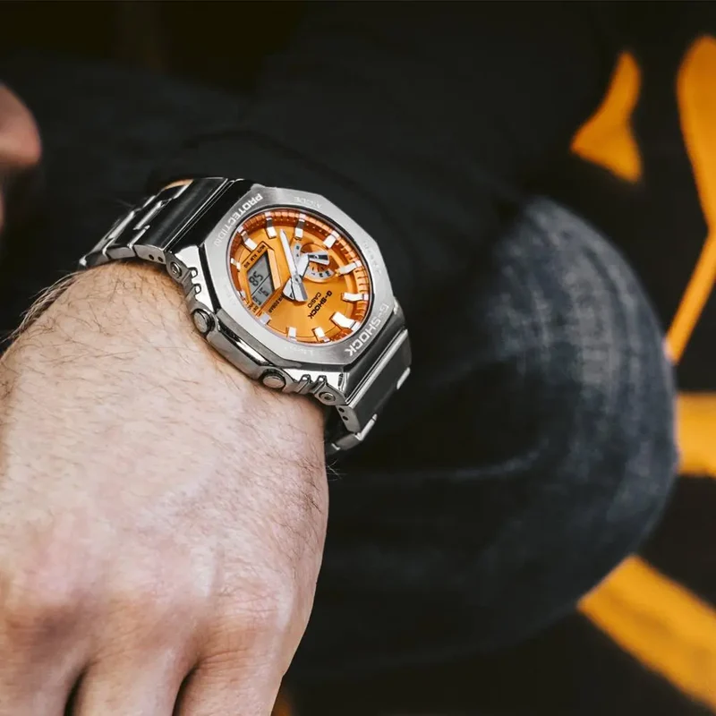 Montre Casio G-Shock GM-2110D-4AER