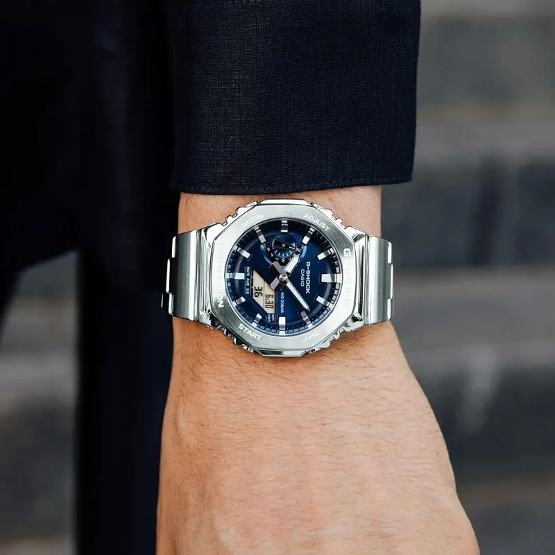 Montre Casio G-Shock GM-2110D-2BER