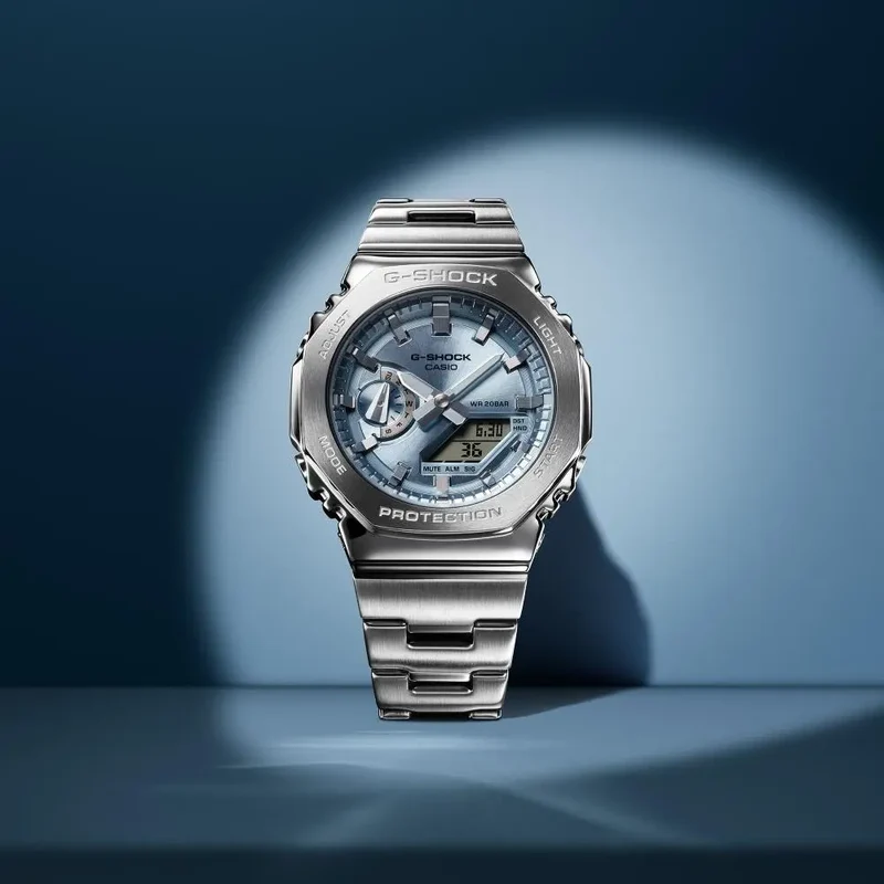 Montre Casio G-Shock GM-2110D-2AER