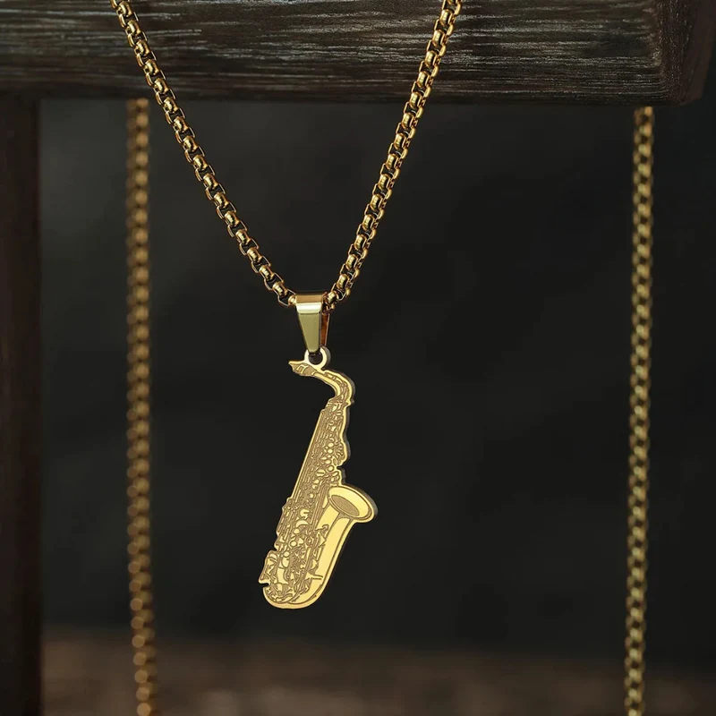 Collier Saxophone