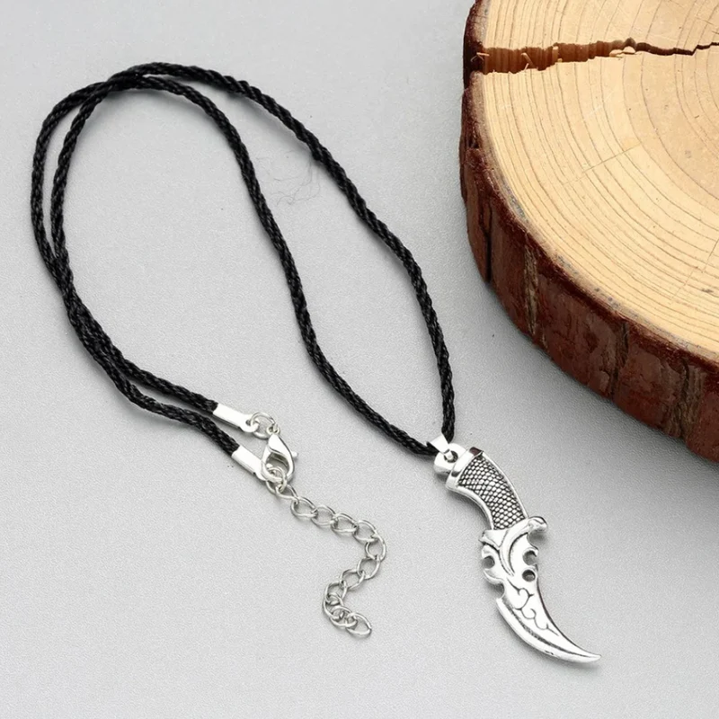 Collier Couteau Viking