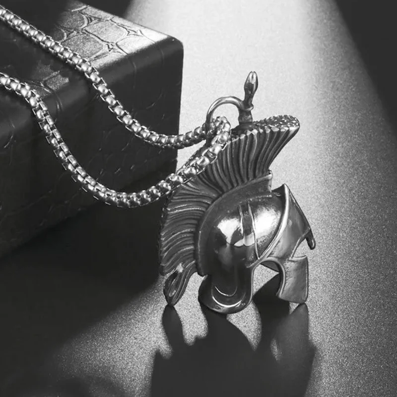 Collier Casque Spartan