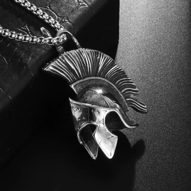 Collier Casque Spartan