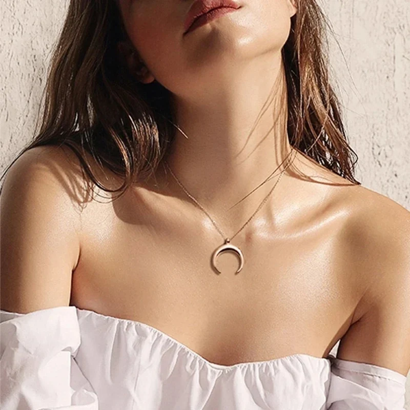 Collier Lune Inversée