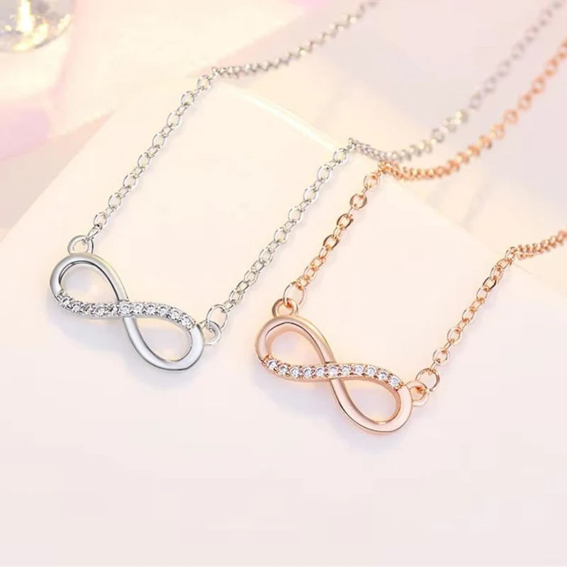 Collier Infini Simple