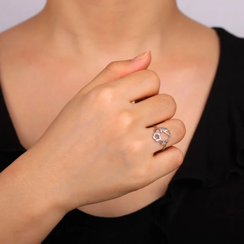 Bague Fleur Acier Inoxydable