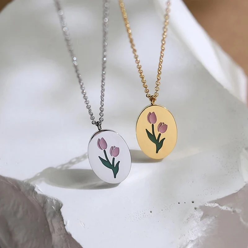 Collier Fleur Plaque