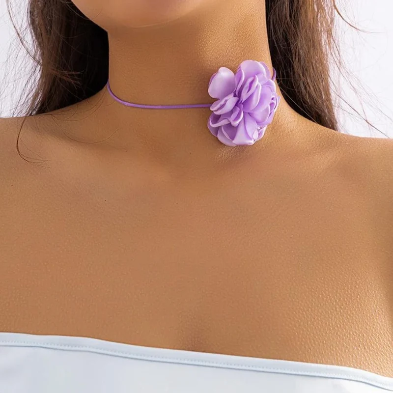 Collier Fleur Tour de Cou