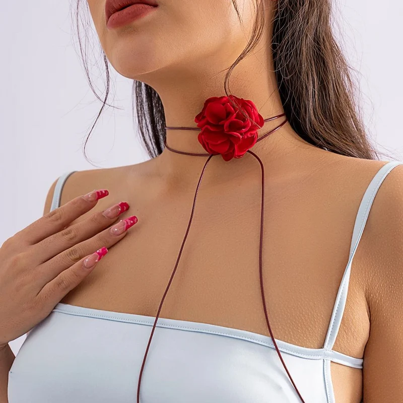 Collier Fleur Tour de Cou