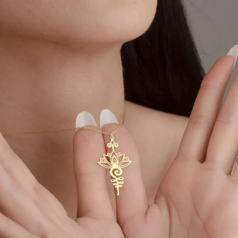 Collier Fleur Yoga