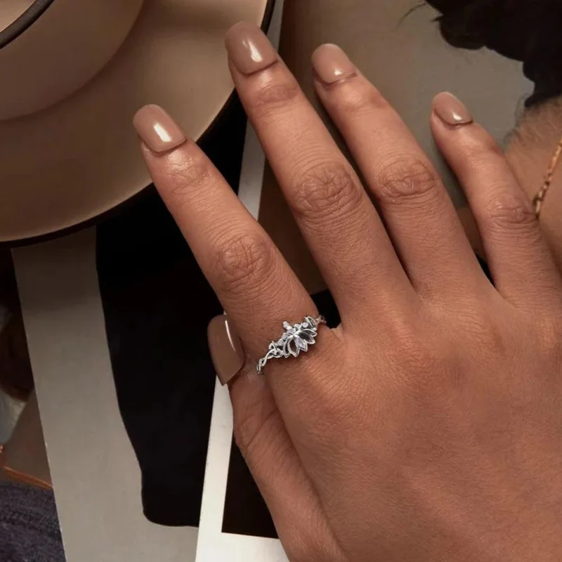 Bague Fleur de Lotus Infini