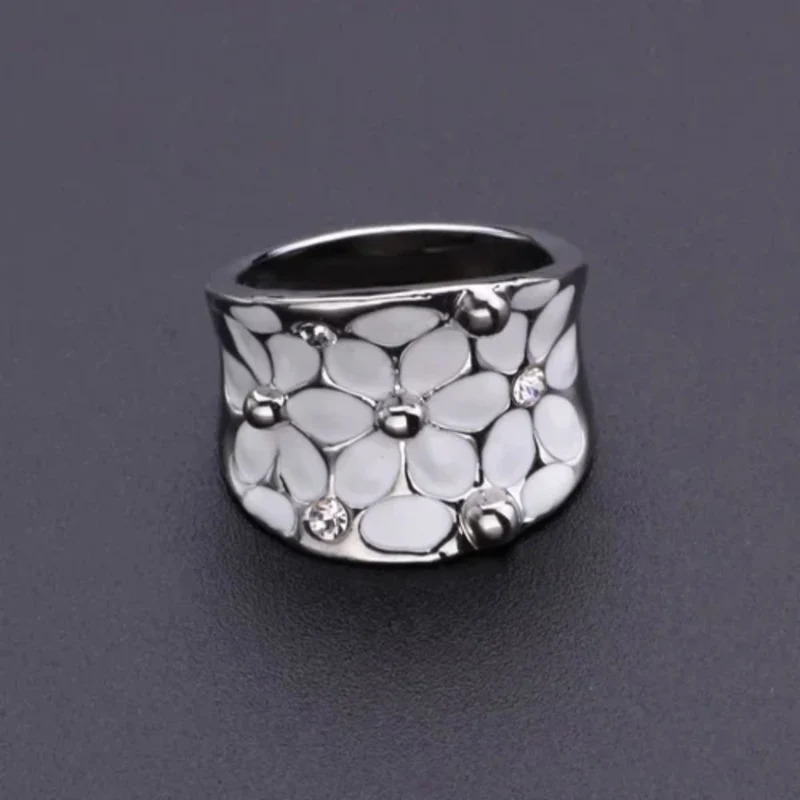 Bague Fleur Blanche