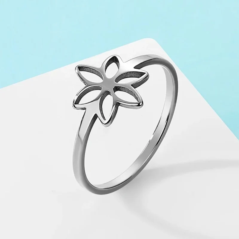 Bague Solitaire Fleur