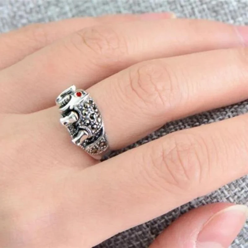 Bague Éléphant Vintage