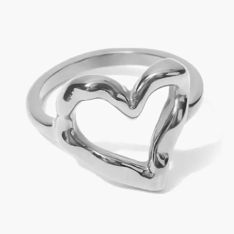 Bague avec un Cœur