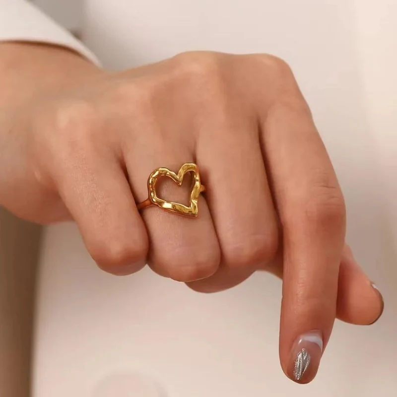 Bague avec un Cœur