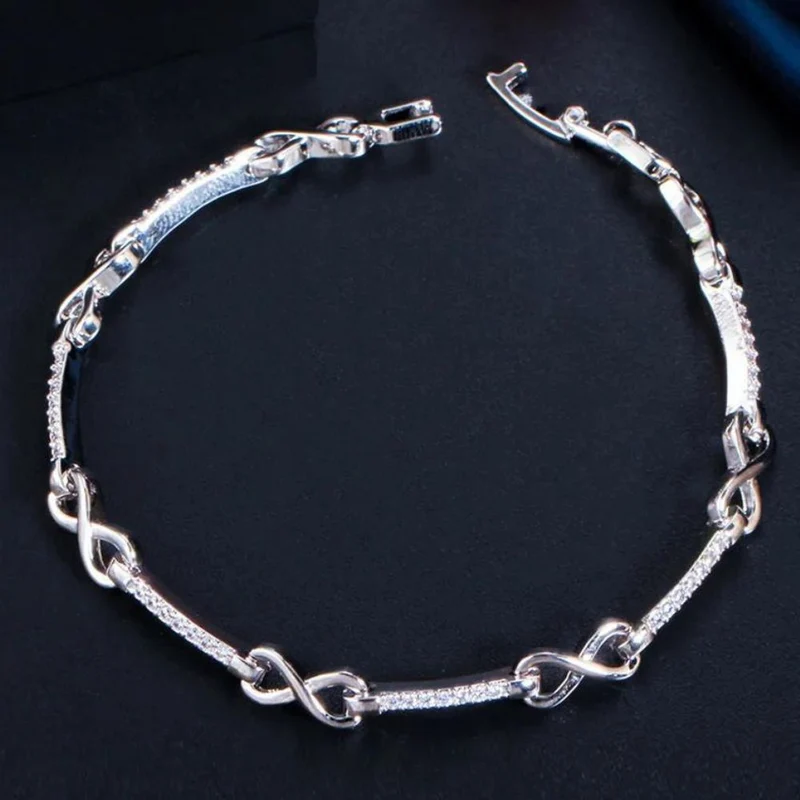 Bracelet Infini Beauté