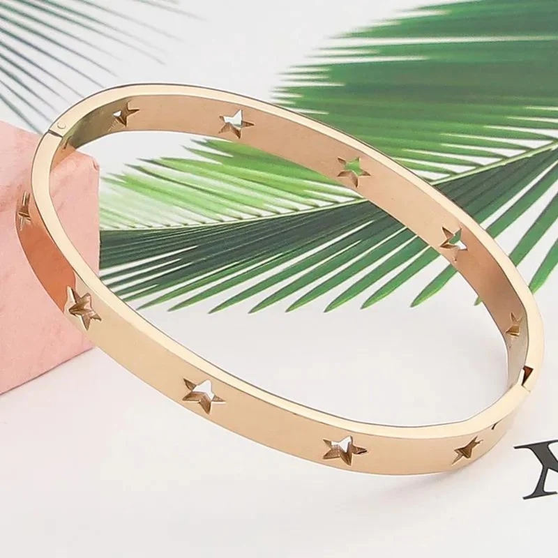 Bracelet Rigide Étoile