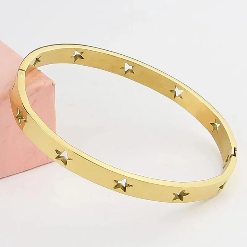 Bracelet Rigide Étoile