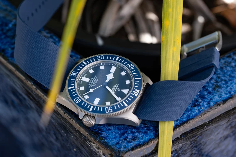 Bracelet une pièce fkm rubber Bleu